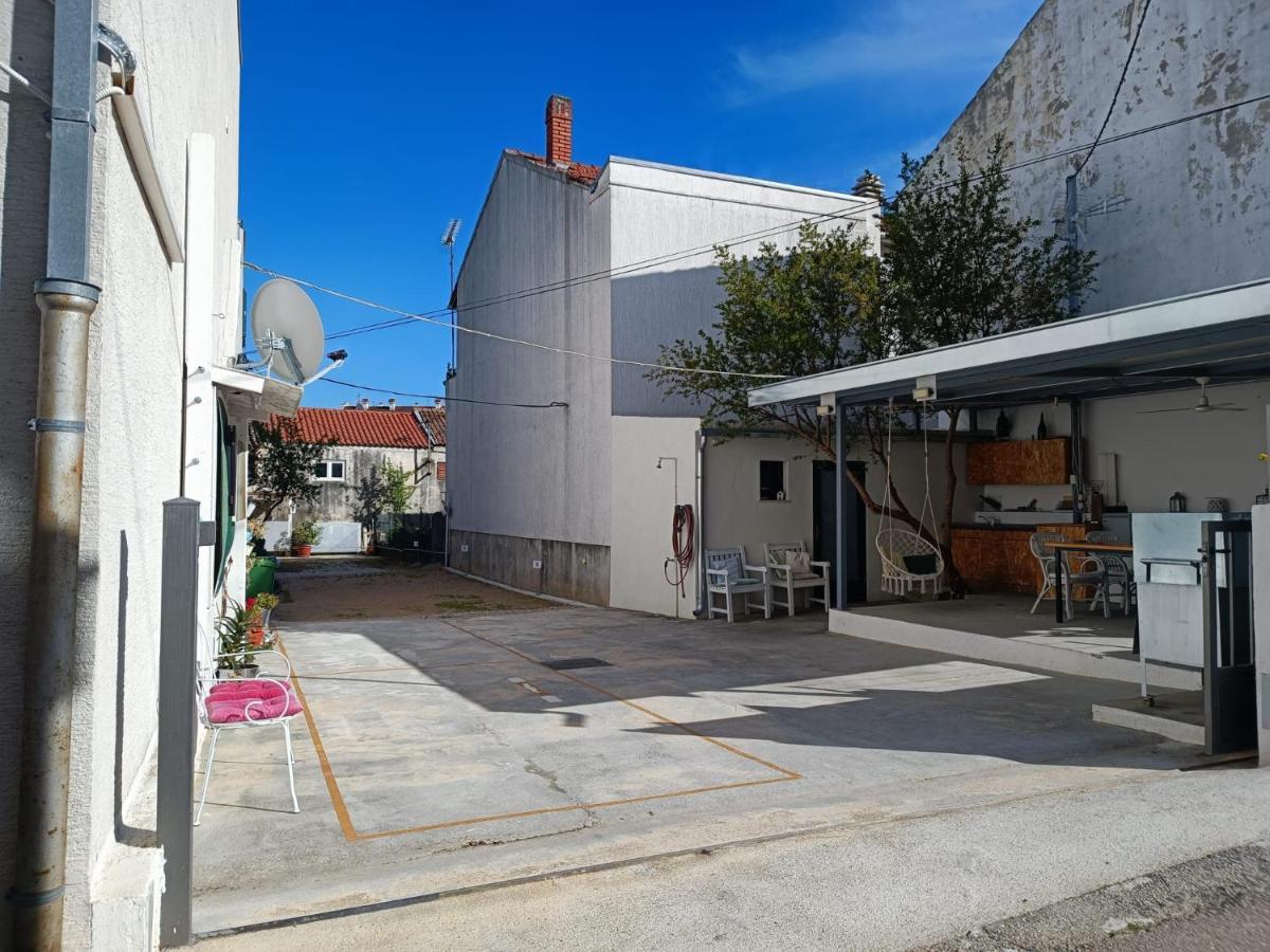 Apartments Vrime Biograd Na Moru Exterior foto