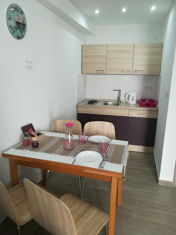 Apartments Vrime Biograd Na Moru Exterior foto